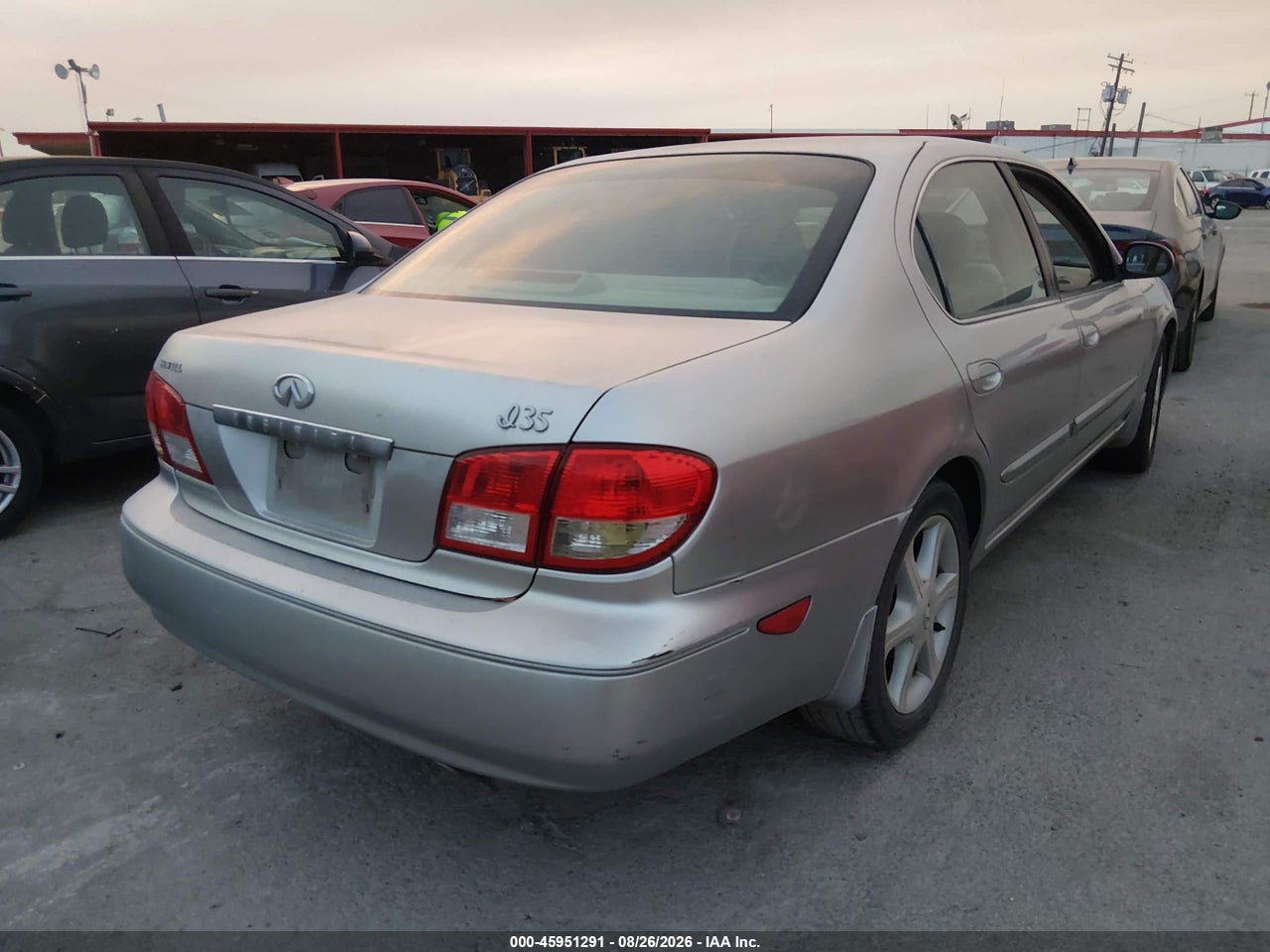 2003 INFINITI I35 LUXURY · 4/11