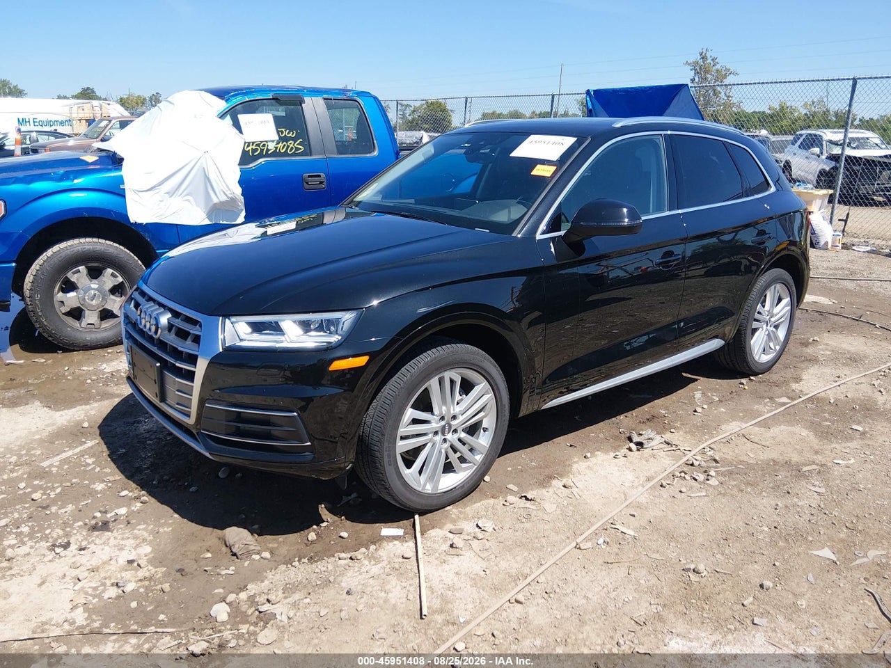 2019 AUDI Q5 45 PREMIUM · 2/11