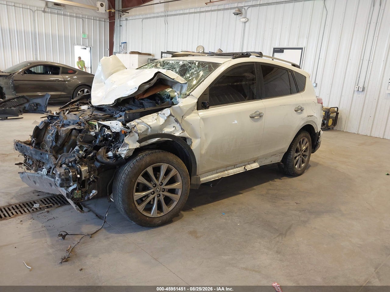 2017 TOYOTA RAV4 LIMITED · 2/10