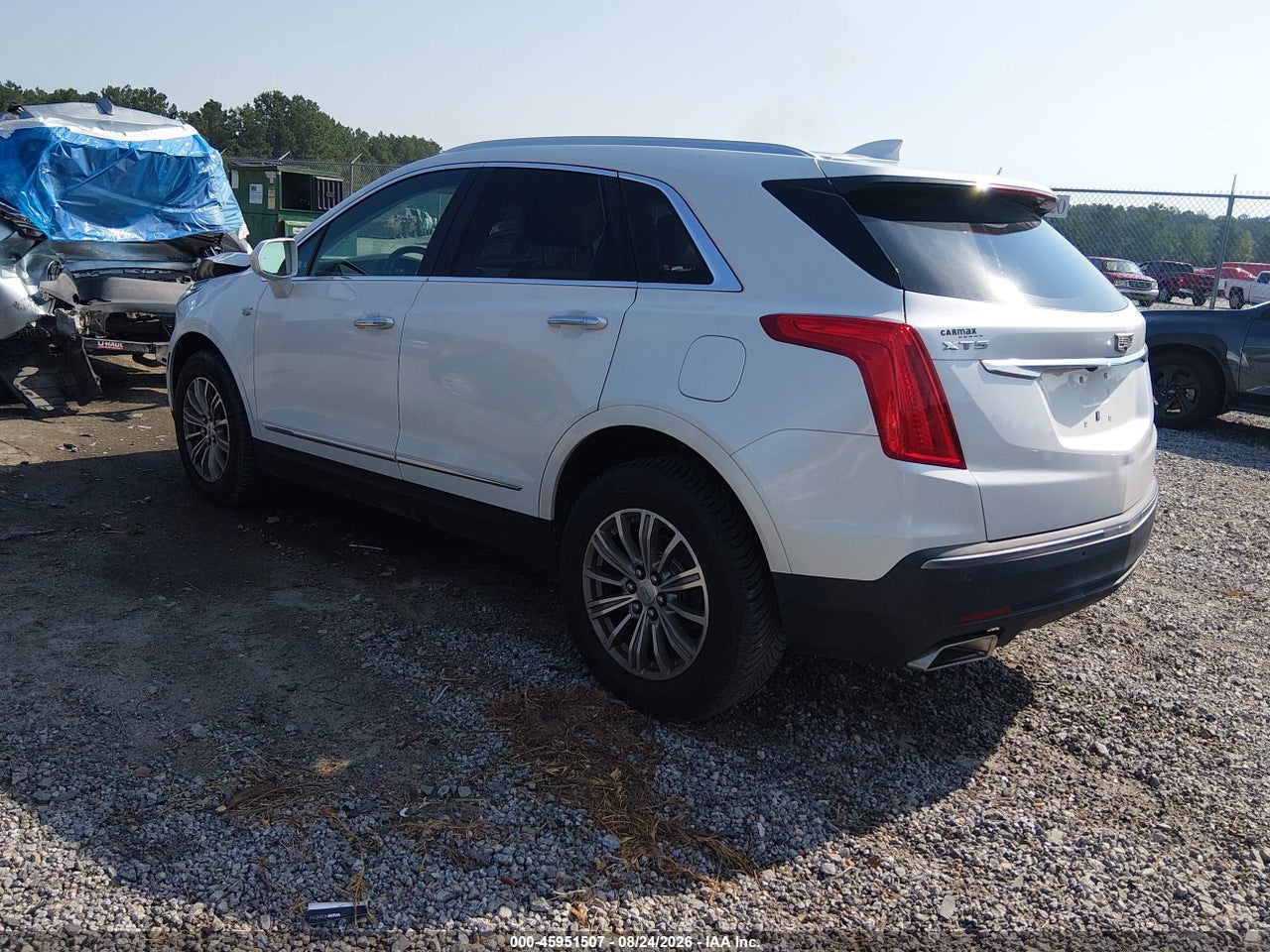 2017 CADILLAC XT5 LUXURY · 3/11