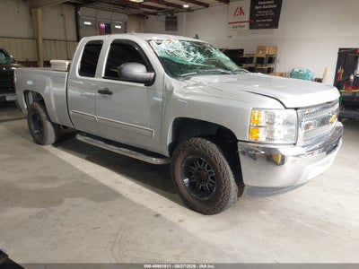 1GCRCSE08DZ****** · 2013 CHEVROLET SILVERADO 1500 LT