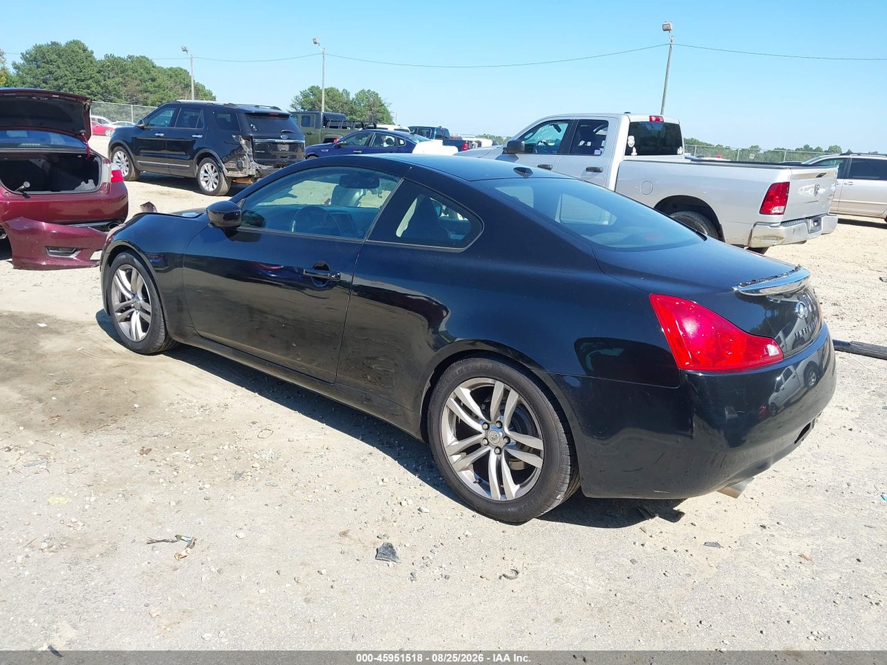 2009 INFINITI G37 JOURNEY · 3/11
