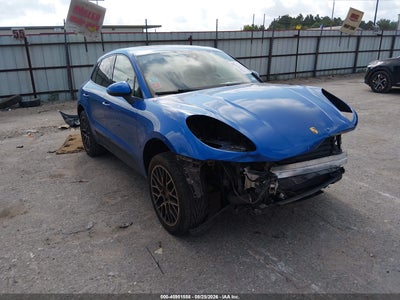 WP1AA2A52JL****** · 2018 PORSCHE MACAN SPORT EDITION