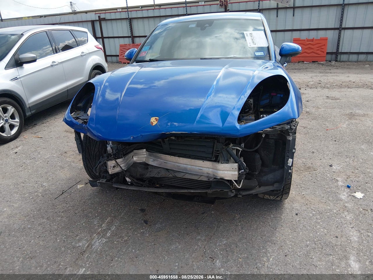 2018 PORSCHE MACAN SPORT EDITION · 6/11