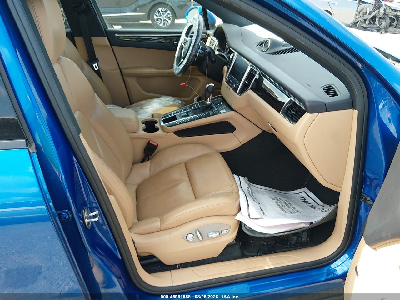 2018 PORSCHE MACAN SPORT EDITION · 5/11