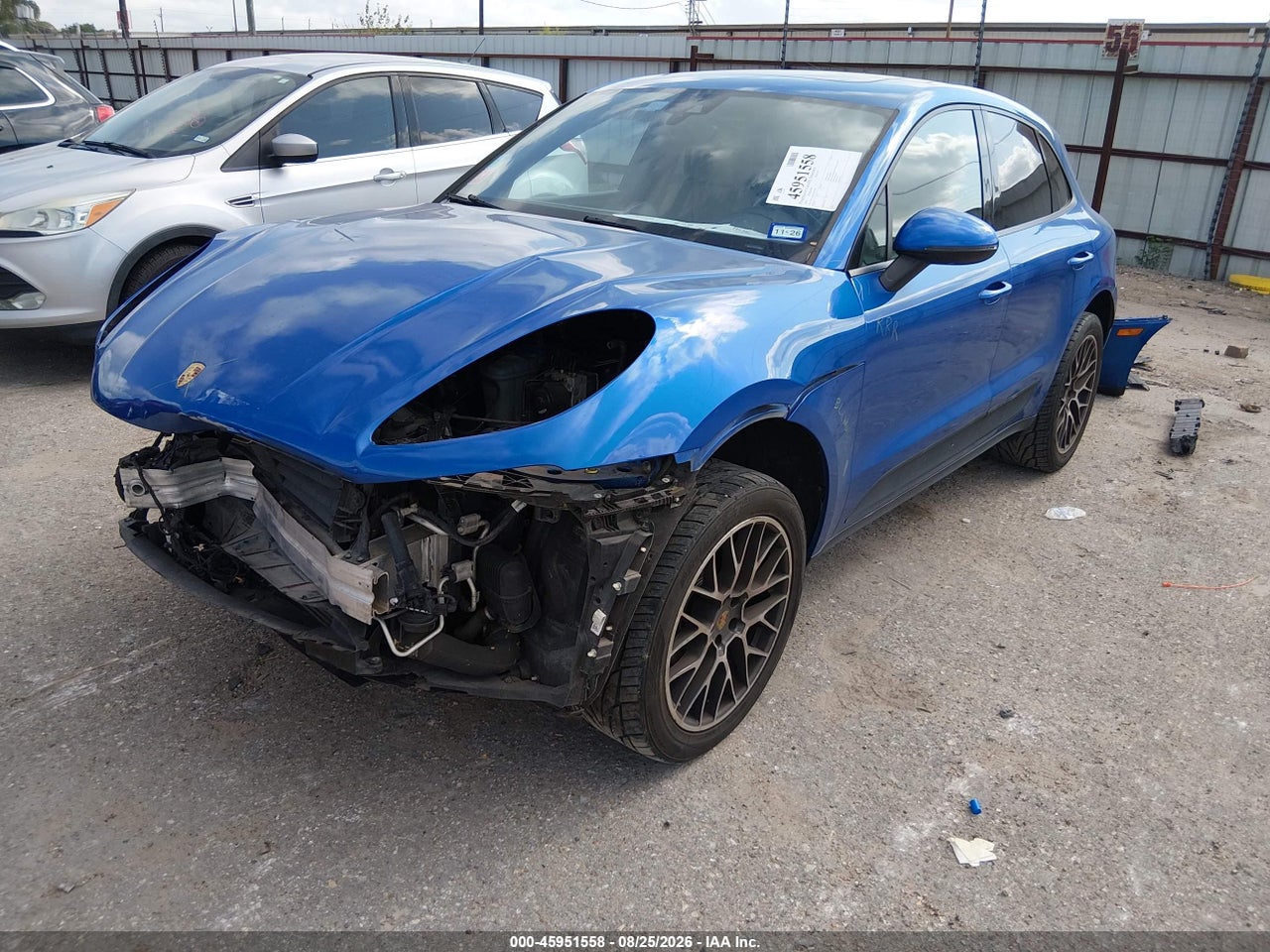 2018 PORSCHE MACAN SPORT EDITION · 2/11