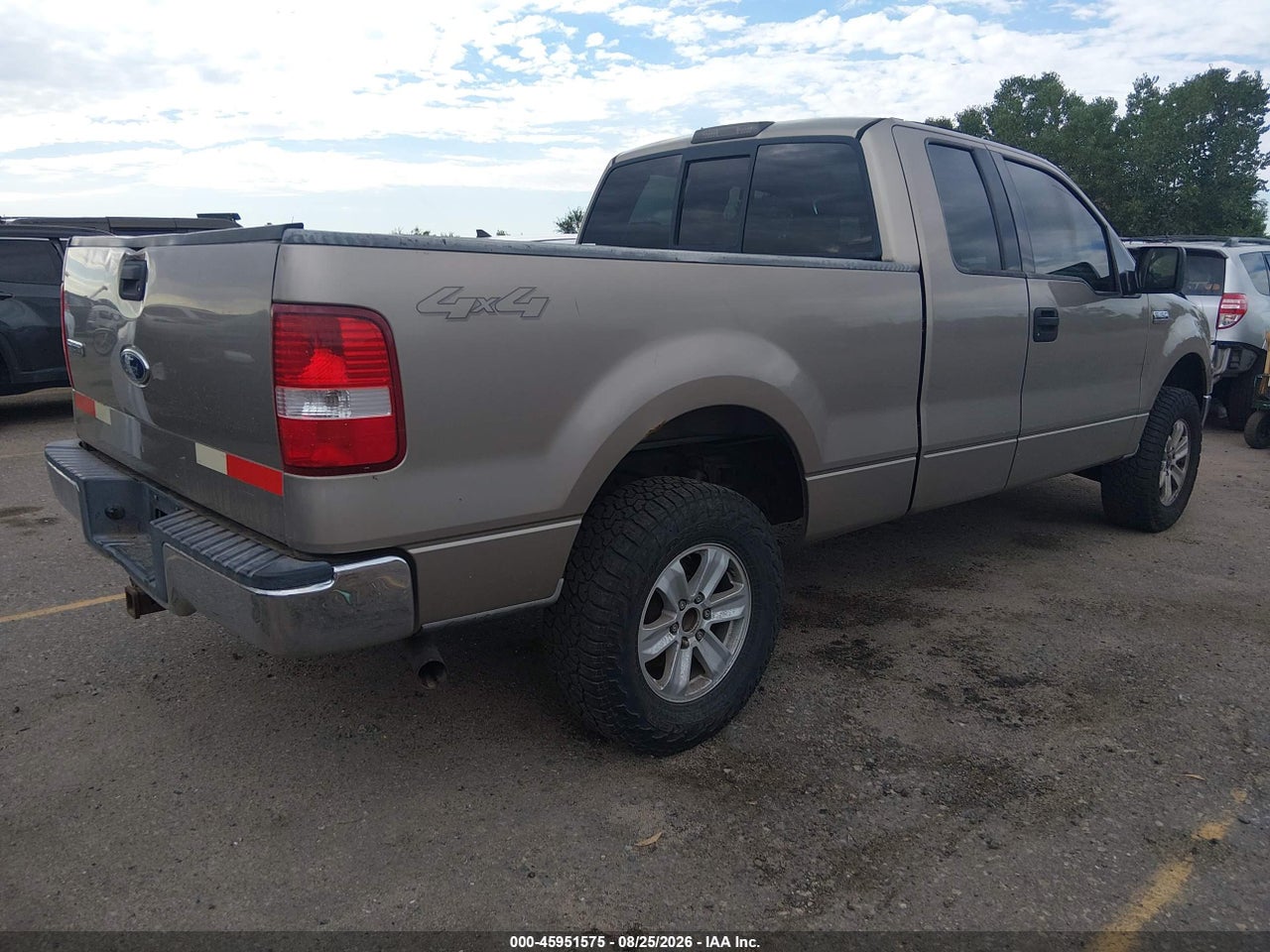 2004 FORD F-150 FX4/LARIAT/XL/XLT · 4/11