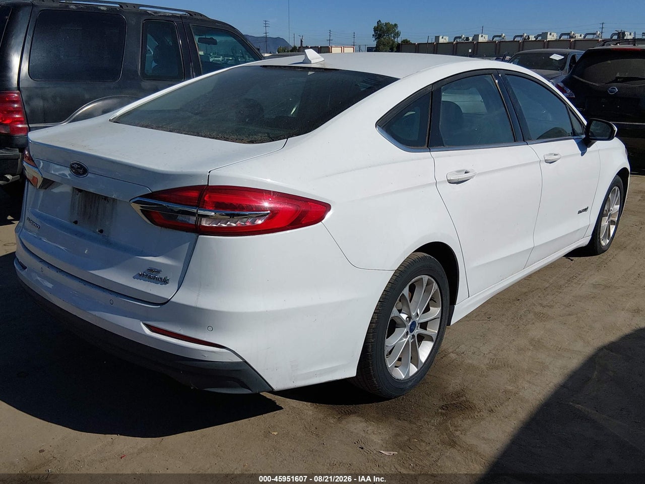 2019 FORD FUSION HYBRID SE · 4/11
