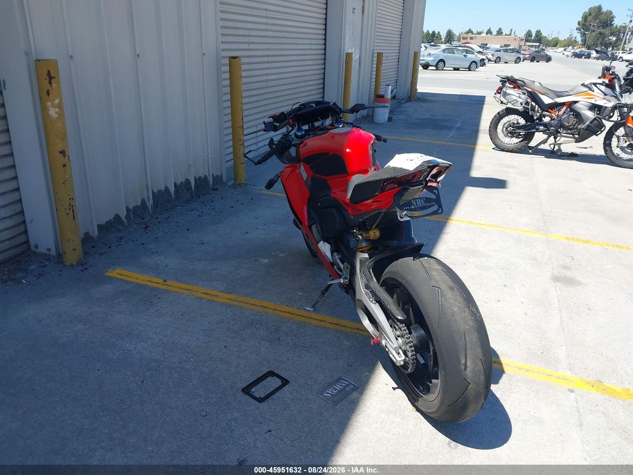 2025 DUCATI PANIGALE V4/V4S · 3/11