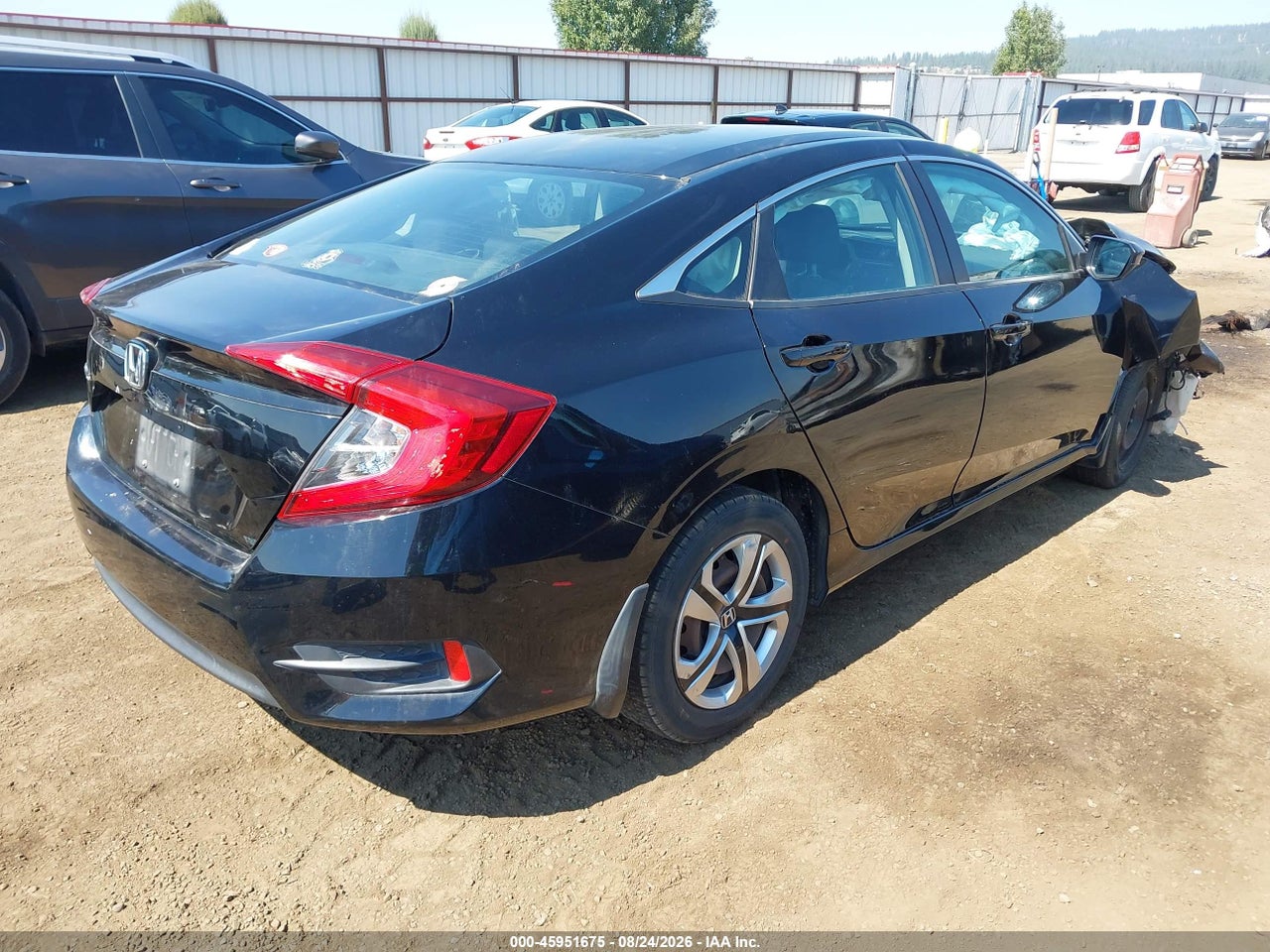 2016 HONDA CIVIC LX · 4/11