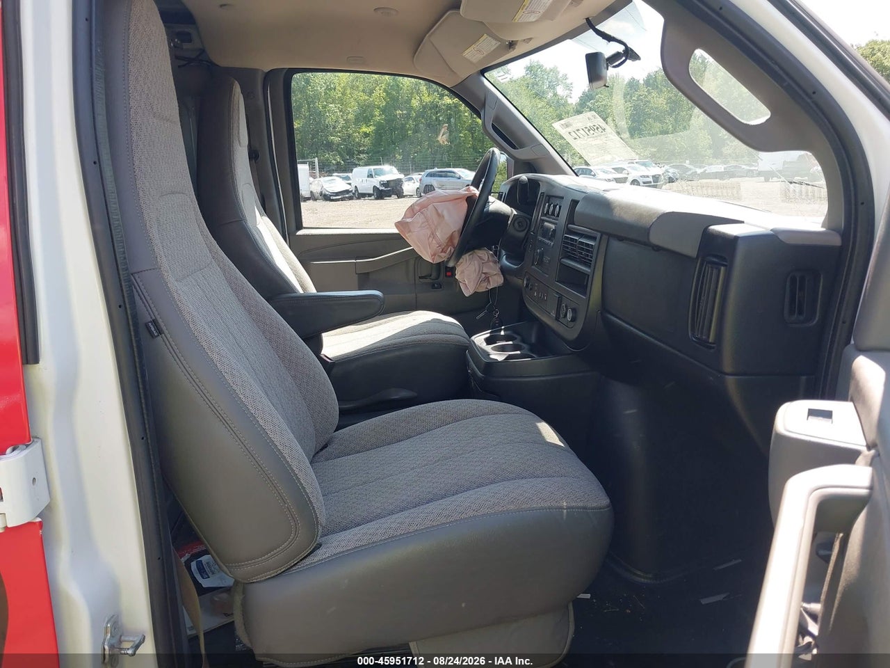 2018 CHEVROLET EXPRESS 2500 WORK VAN · 5/11