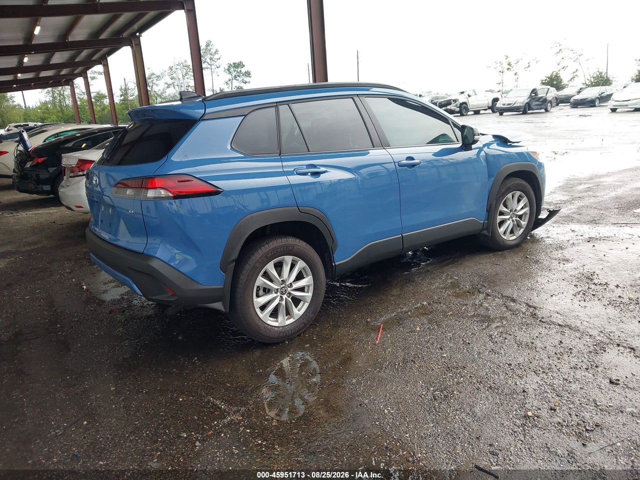 2026 TOYOTA COROLLA CROSS LE · 4/11