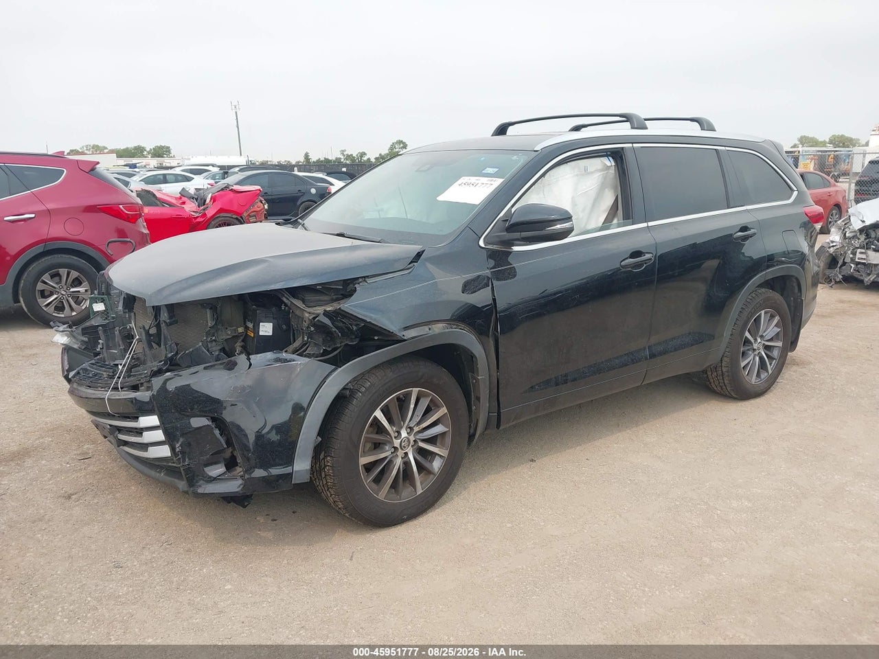 2018 TOYOTA HIGHLANDER XLE · 2/11