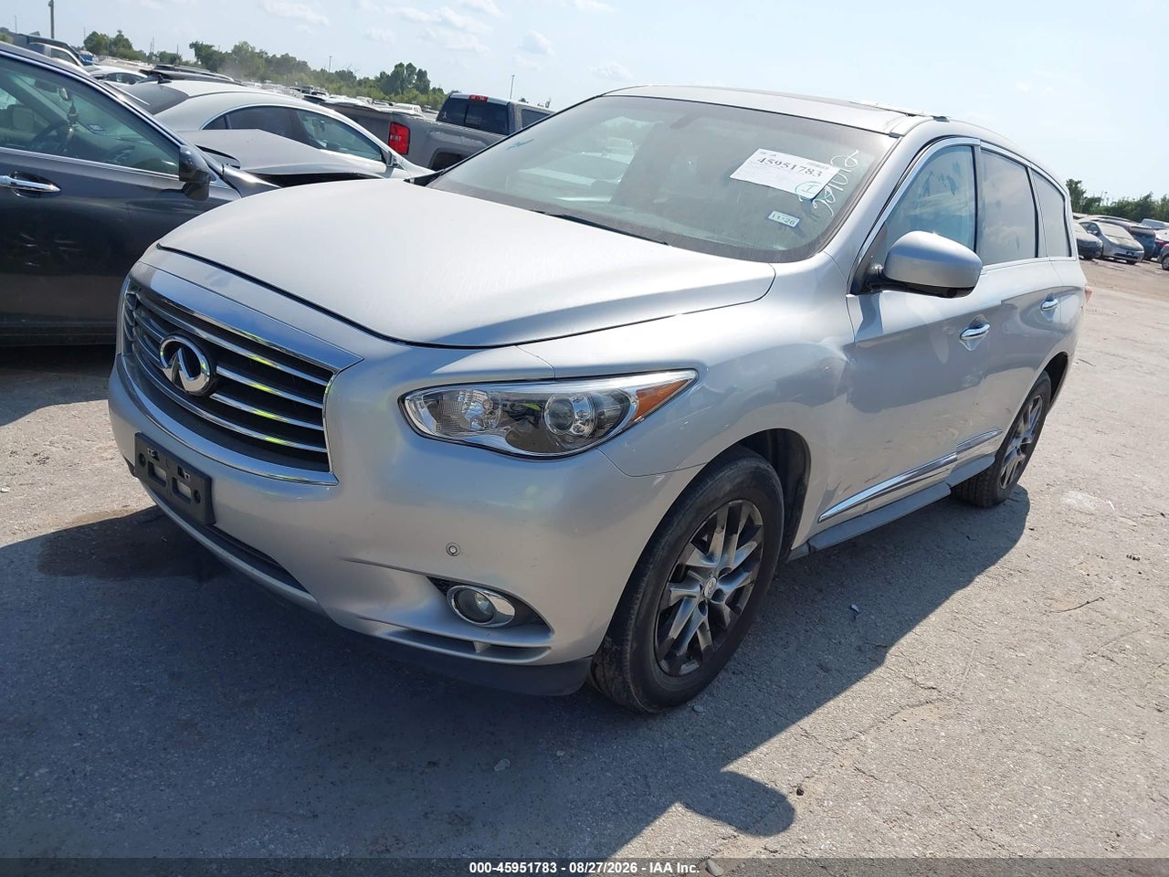 2013 INFINITI JX35 · 2/10