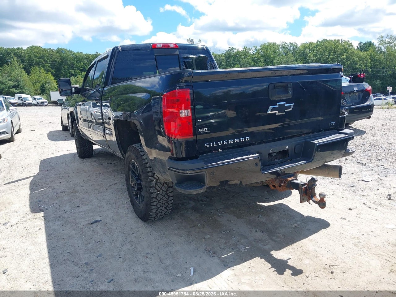 2017 CHEVROLET SILVERADO 2500HD LTZ · 3/11