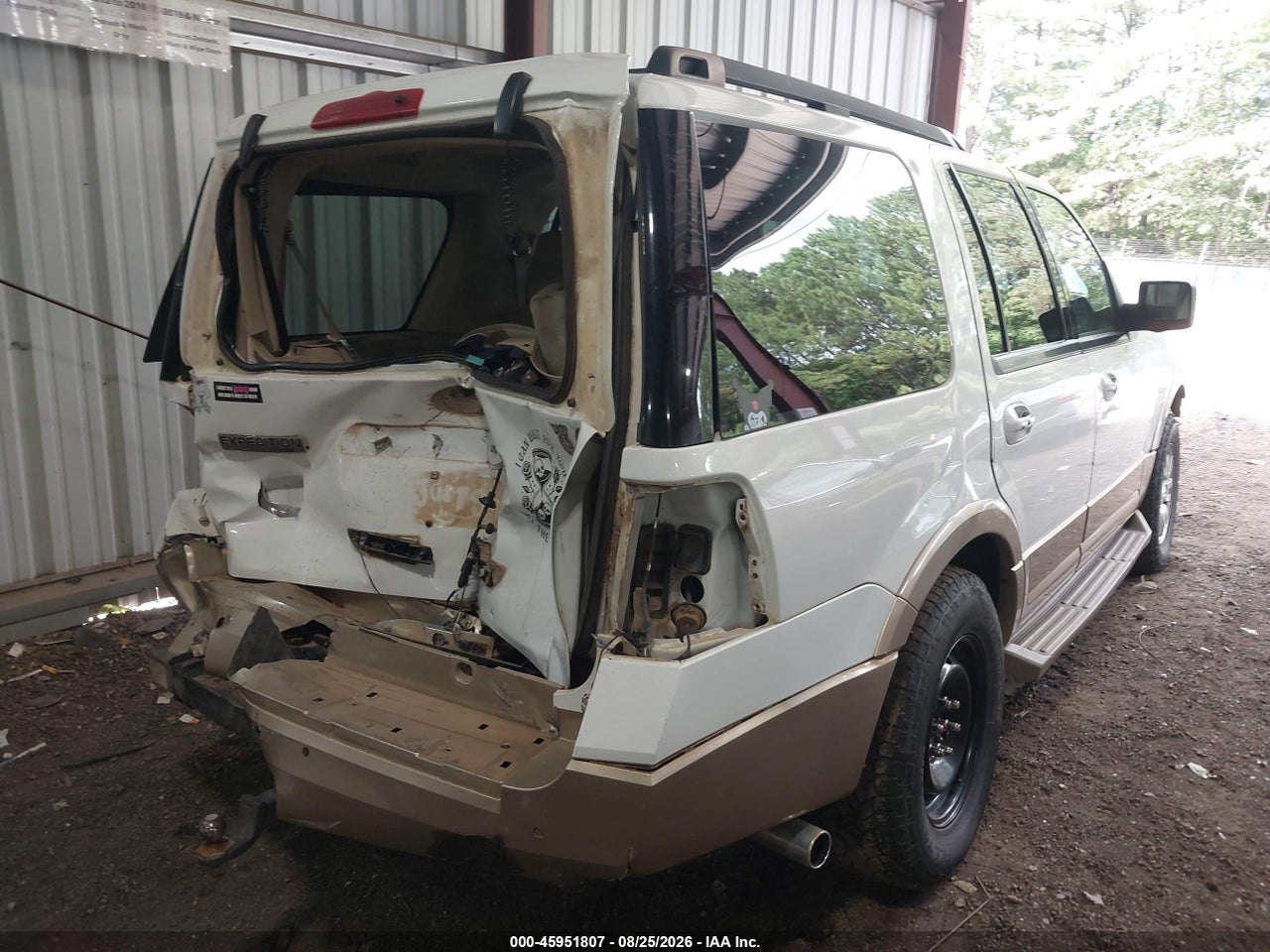 2011 FORD EXPEDITION XLT · 4/11