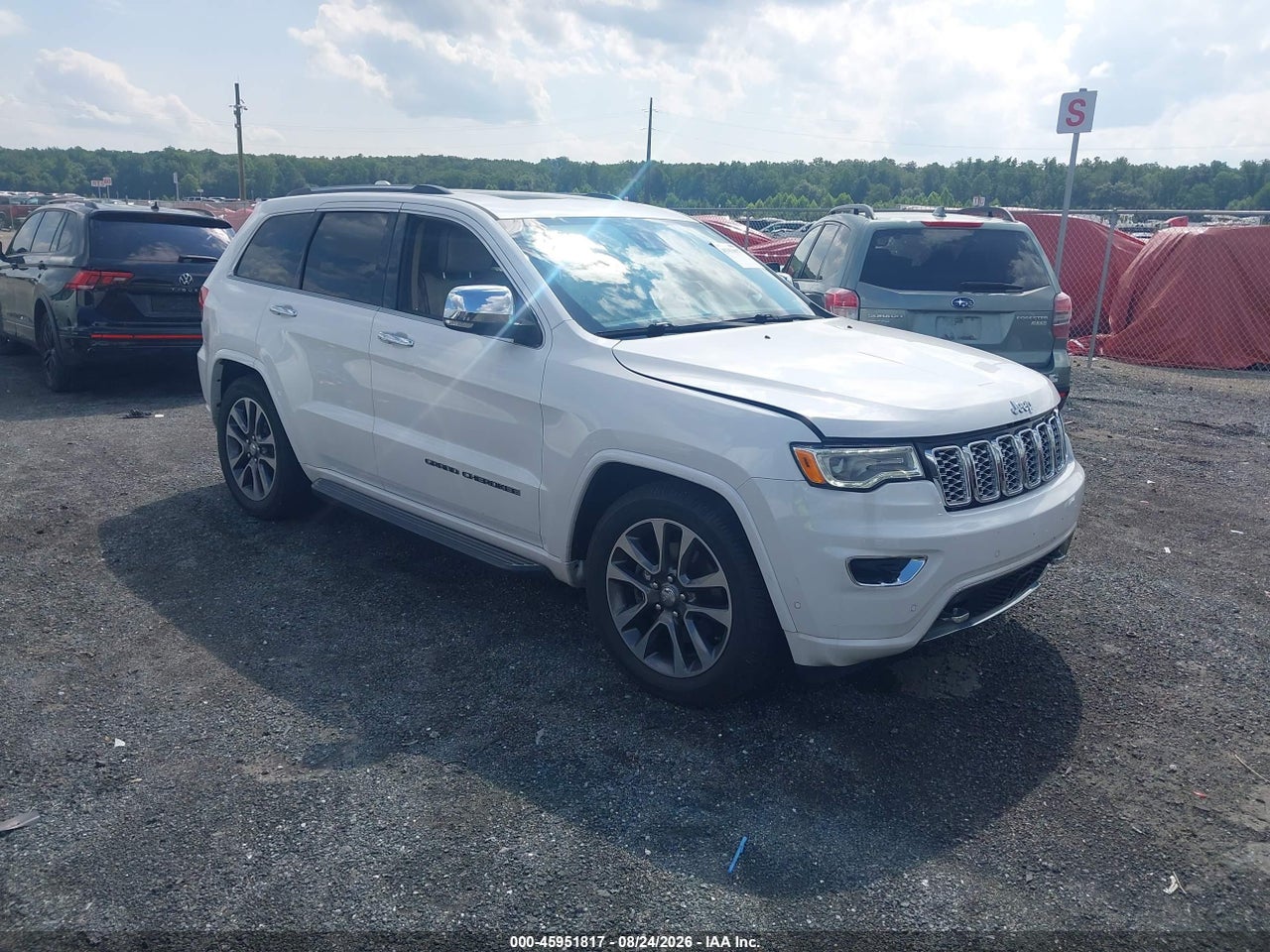 1C4RJFCMXJC****** · 2018 JEEP GRAND CHEROKEE OVERLAND 4X4
