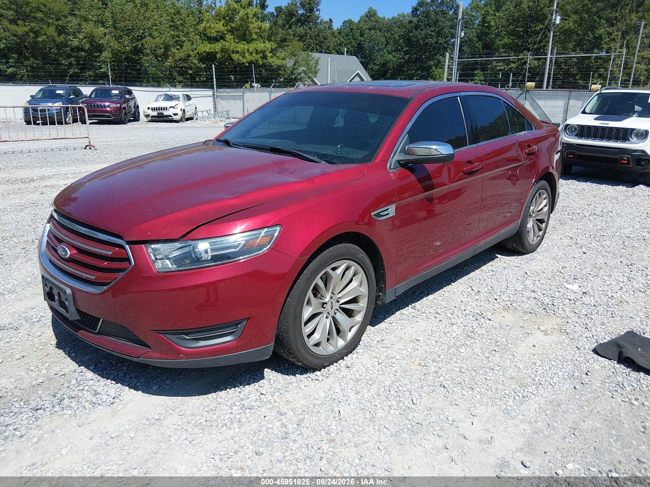 2016 FORD TAURUS LIMITED · 2/11