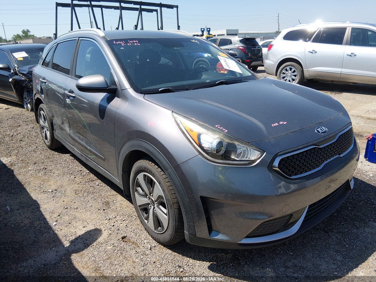 KNDCB3LC2H5****** · 2017 KIA NIRO LX