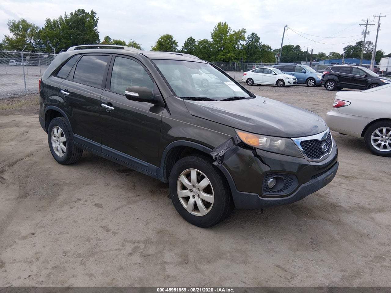 5XYKT3A1XBG****** · 2011 KIA SORENTO LX