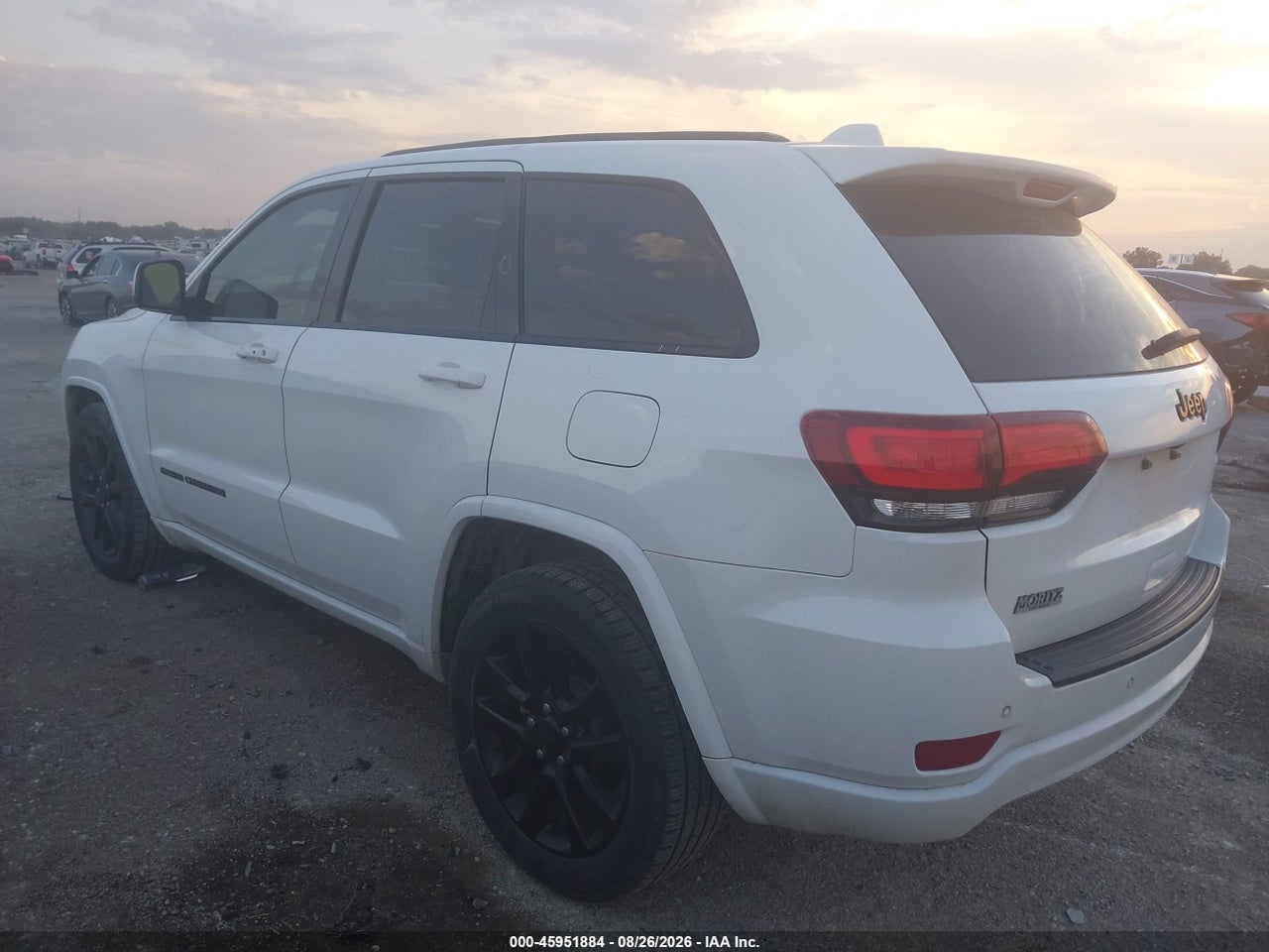 2018 JEEP GRAND CHEROKEE ALTITUDE 4X2 · 3/11