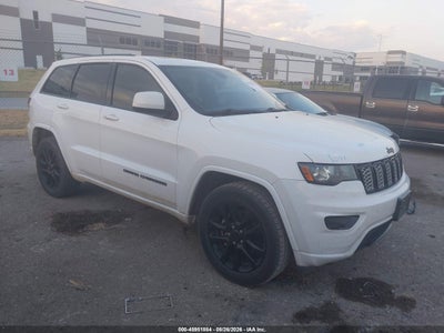 1C4RJEAG9JC****** · 2018 JEEP GRAND CHEROKEE ALTITUDE 4X2