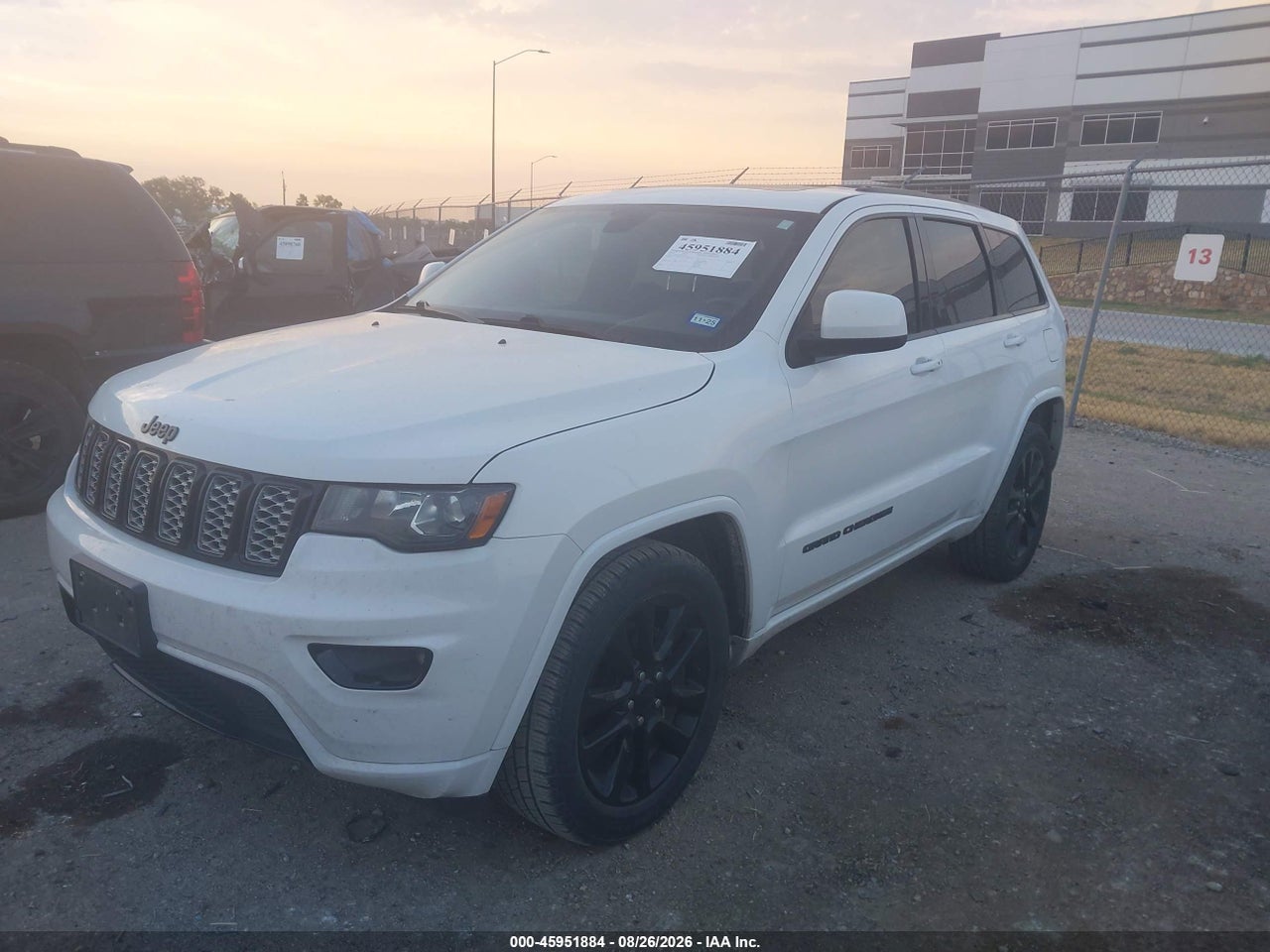 2018 JEEP GRAND CHEROKEE ALTITUDE 4X2 · 2/11