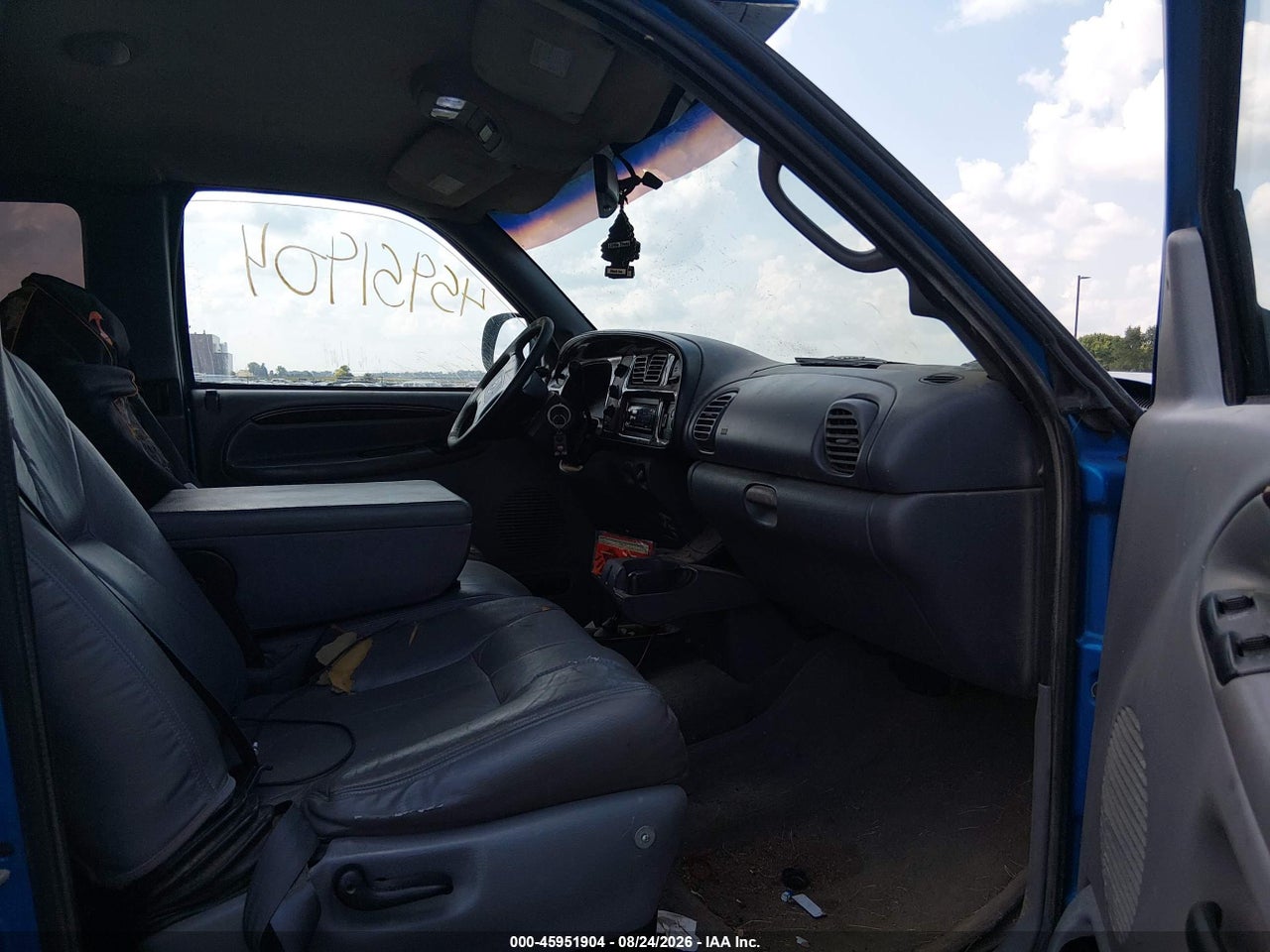 1998 DODGE RAM 2500 ST · 5/11