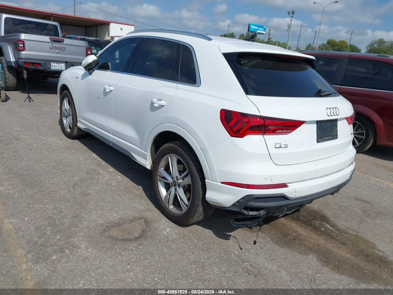 2024 AUDI Q3 PREMIUM PLUS 45 TFSI S LINE QUATTRO TIPTRONIC · 3/11