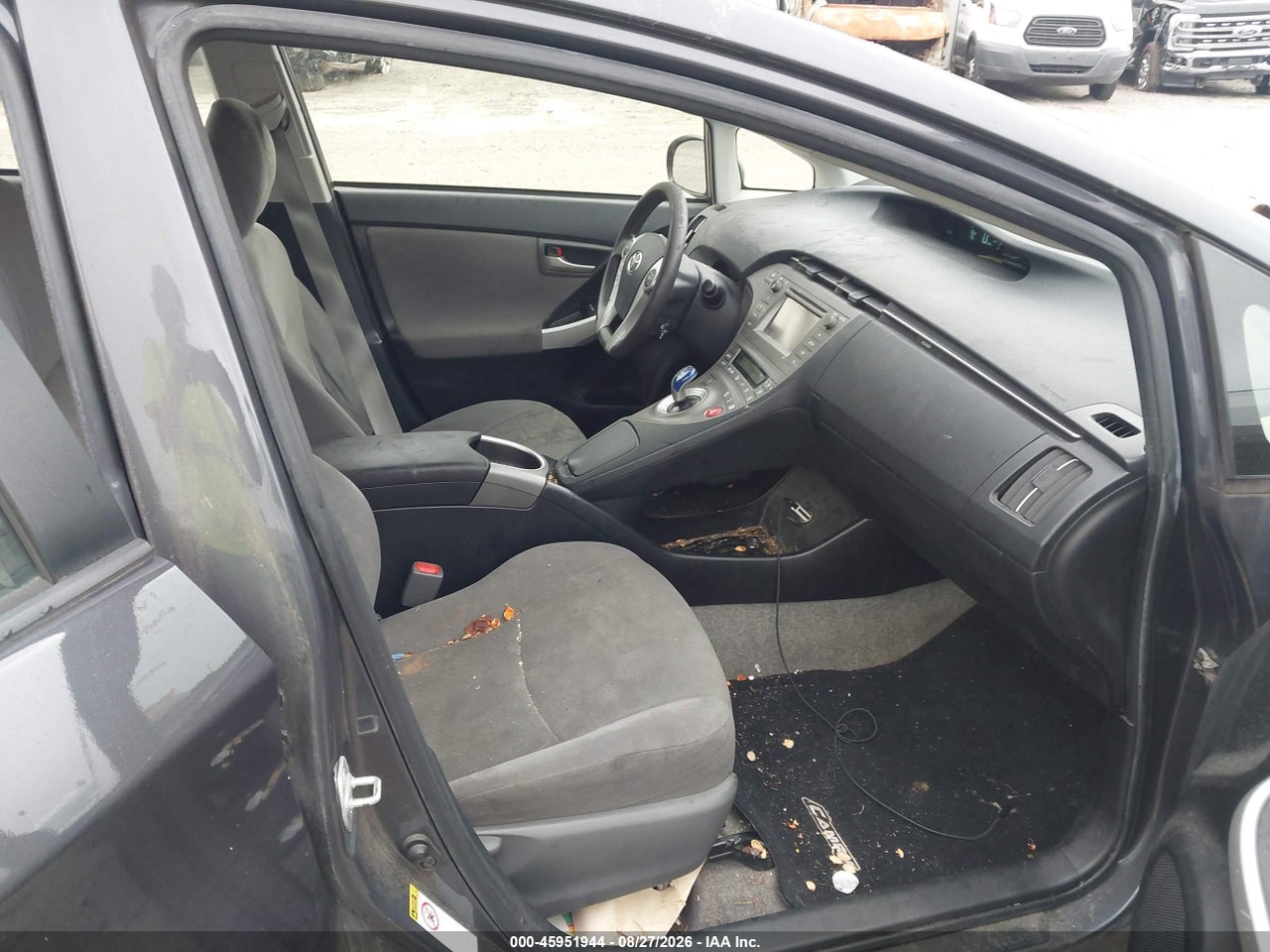 2014 TOYOTA PRIUS TWO · 5/11