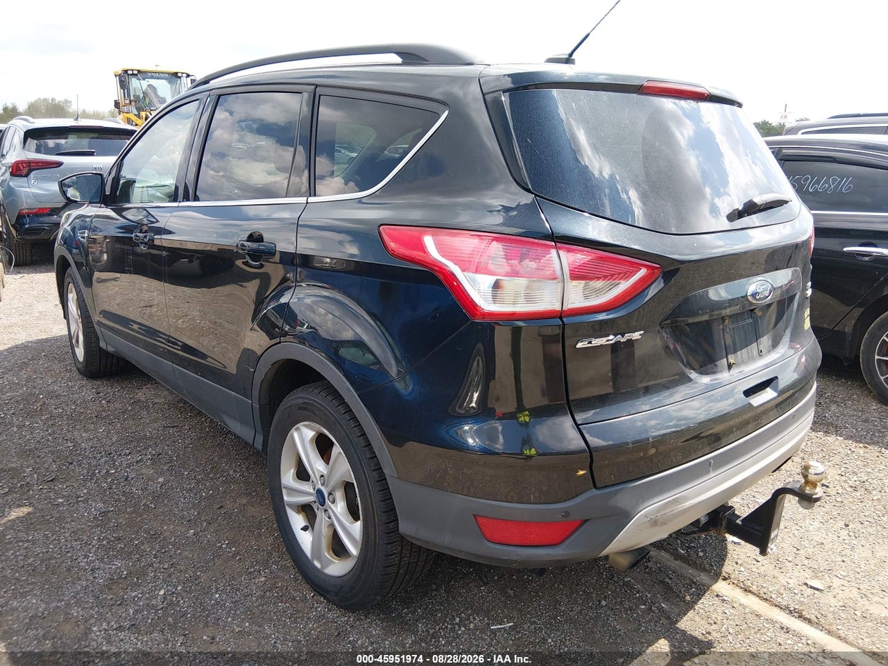 2015 FORD ESCAPE SE · 3/11