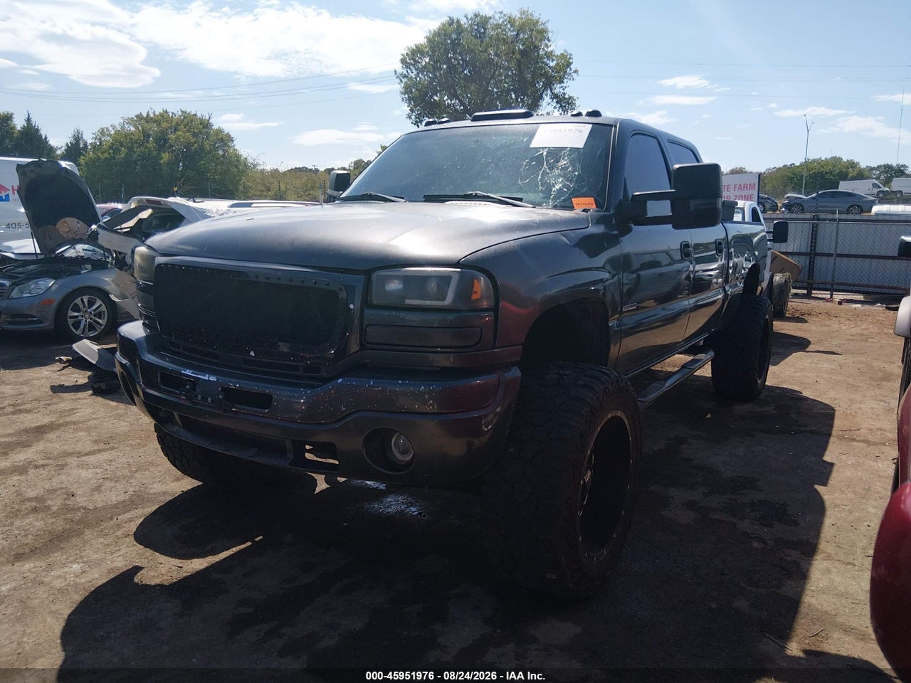 2003 GMC SIERRA 2500HD SLT · 2/11