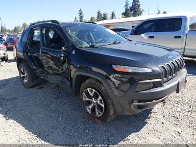 1C4PJMBS5GW****** · 2016 JEEP CHEROKEE TRAILHAWK
