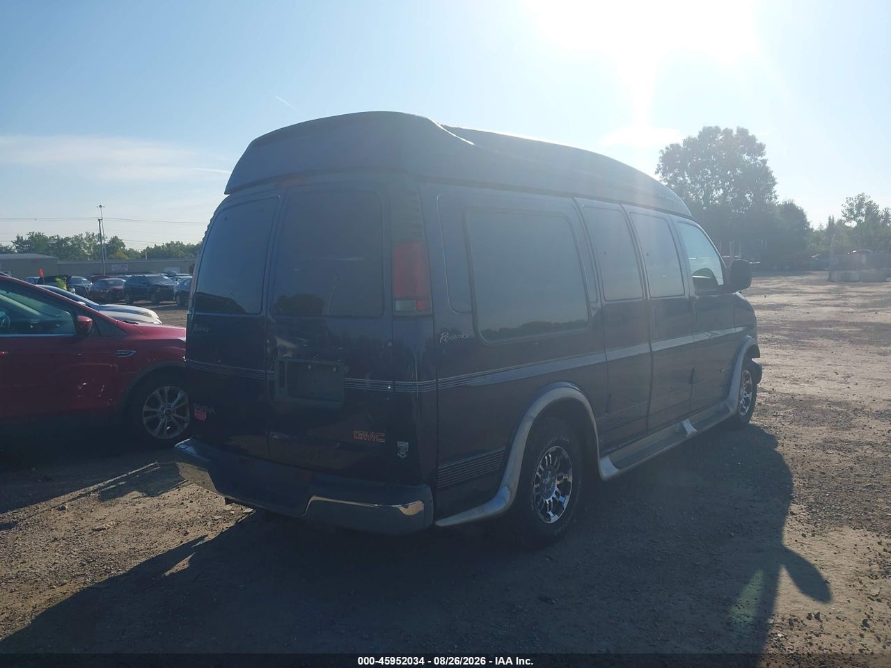2002 GMC SAVANA STANDARD · 4/11