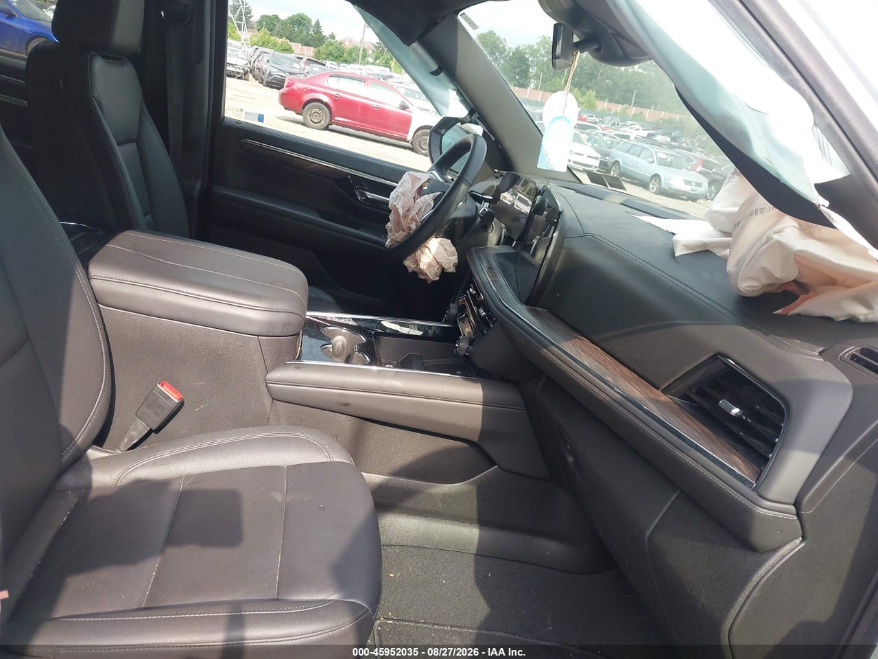 2025 CHEVROLET SUBURBAN 4WD LT · 5/11