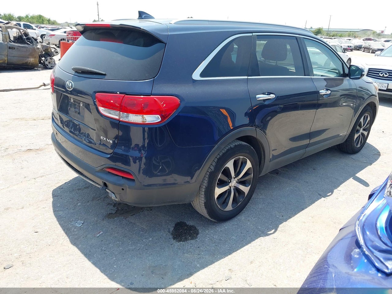 2016 KIA SORENTO 3.3L EX · 4/11