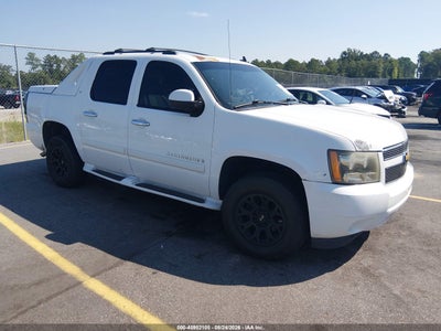 3GNFK12348G****** · 2008 CHEVROLET AVALANCHE 1500 LT