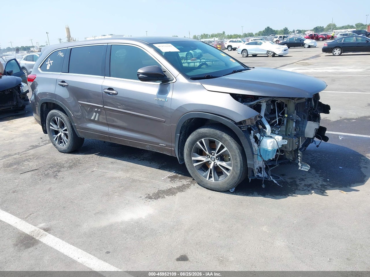 2017 TOYOTA HIGHLANDER HYBRID LE