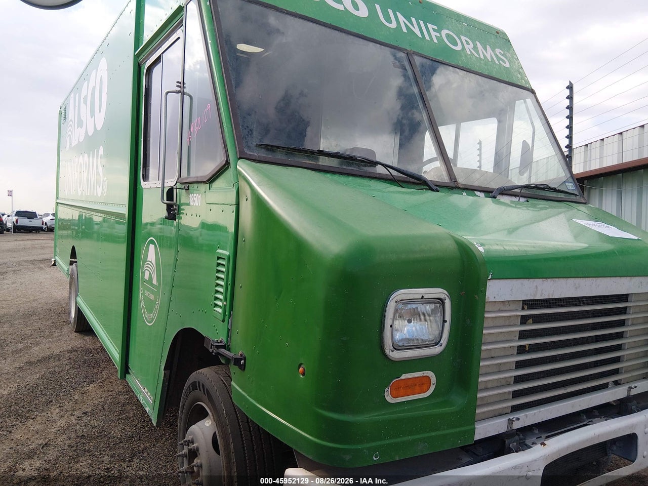 1F65F5KY0J0****** · 2018 FORD F-59 COMMERCIAL STRIPPED