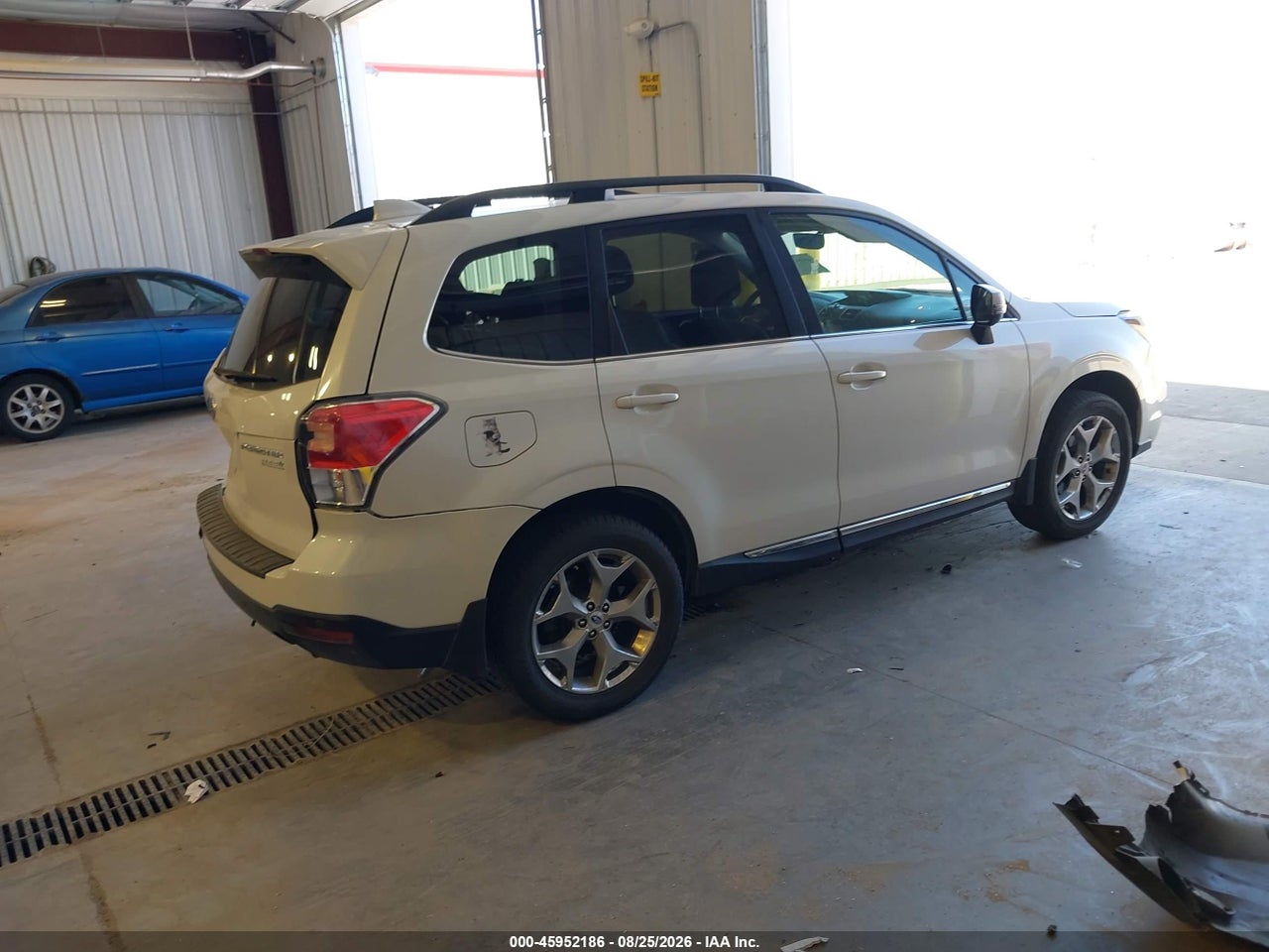 2017 SUBARU FORESTER 2.5I TOURING · 4/11
