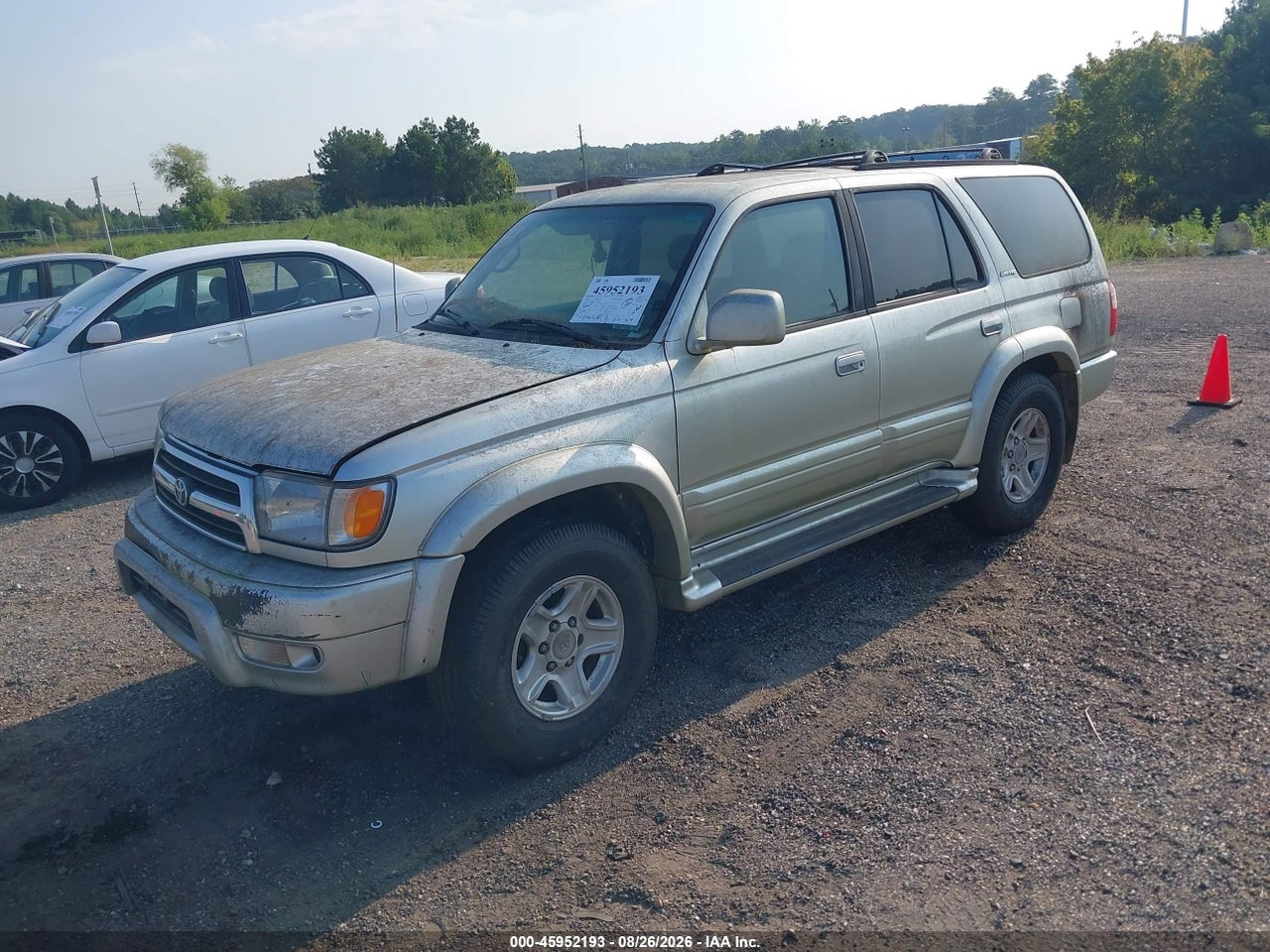 2000 TOYOTA 4RUNNER LIMITED V6 · 2/11