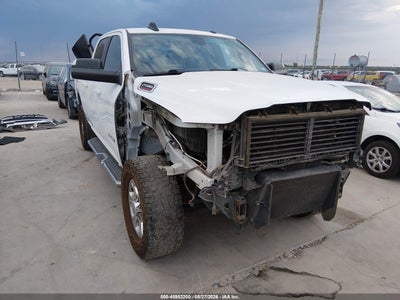 3C6UR5DL2NG****** · 2022 RAM 2500 BIG HORN  4X4 6'4 BOX