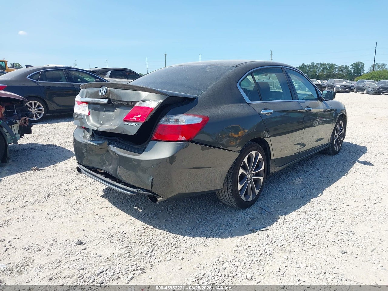 2015 HONDA ACCORD SPORT · 4/11