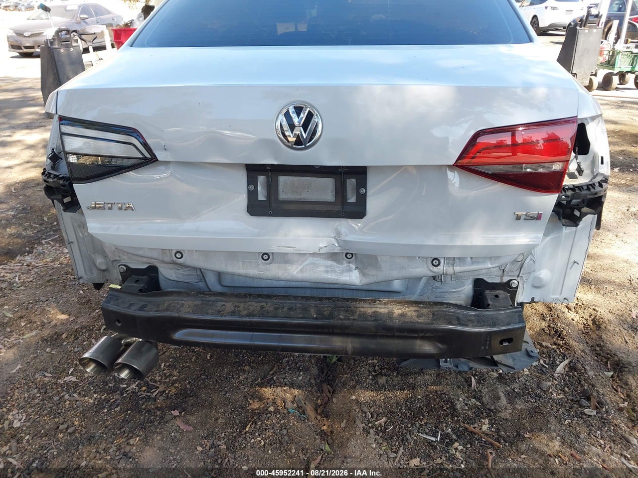 2017 VOLKSWAGEN JETTA 1.4T S · 6/11