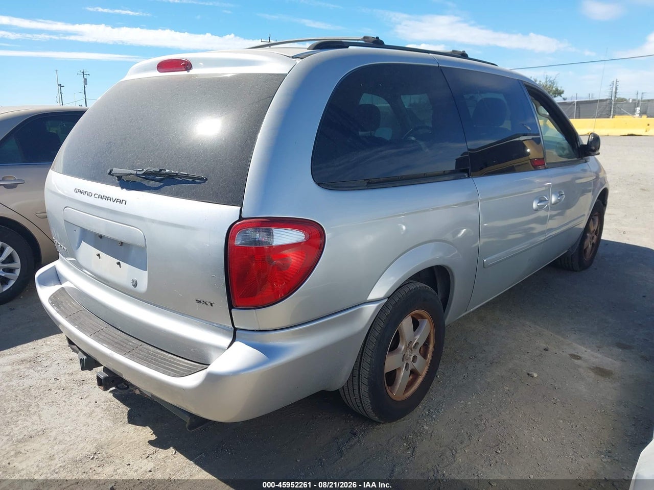 2007 DODGE GRAND CARAVAN SXT · 4/11