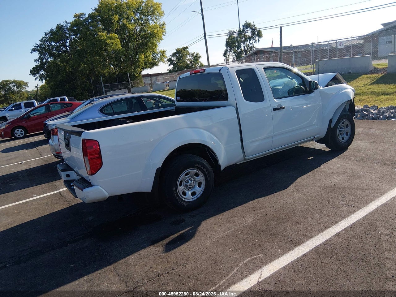2019 NISSAN FRONTIER S · 4/11