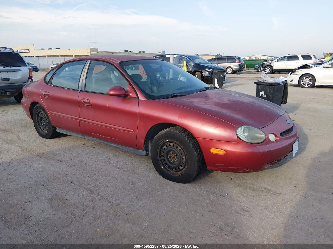 1996 FORD TAURUS GL