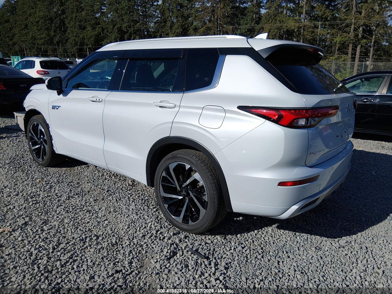 2023 MITSUBISHI OUTLANDER PHEV 40TH ANNIVERSARY S-AWC/SEL S-AWC · 3/11