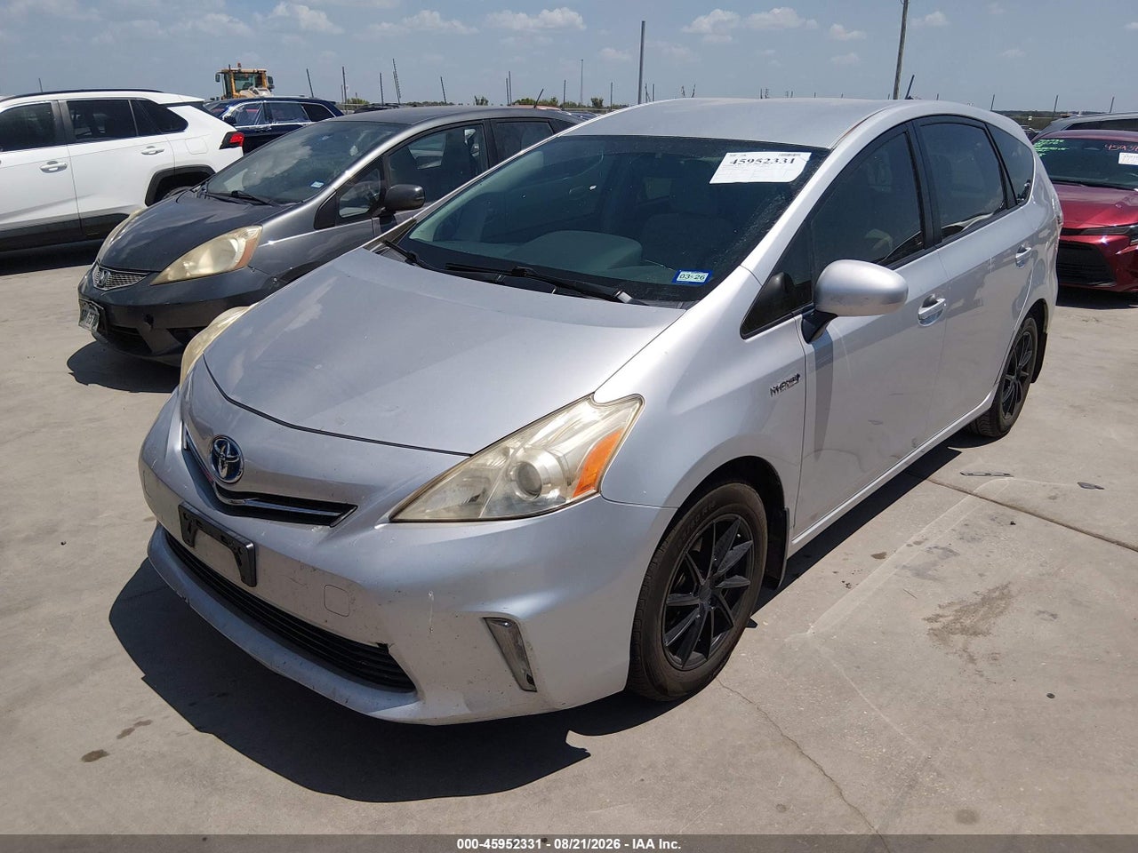 2014 TOYOTA PRIUS V TWO · 2/11