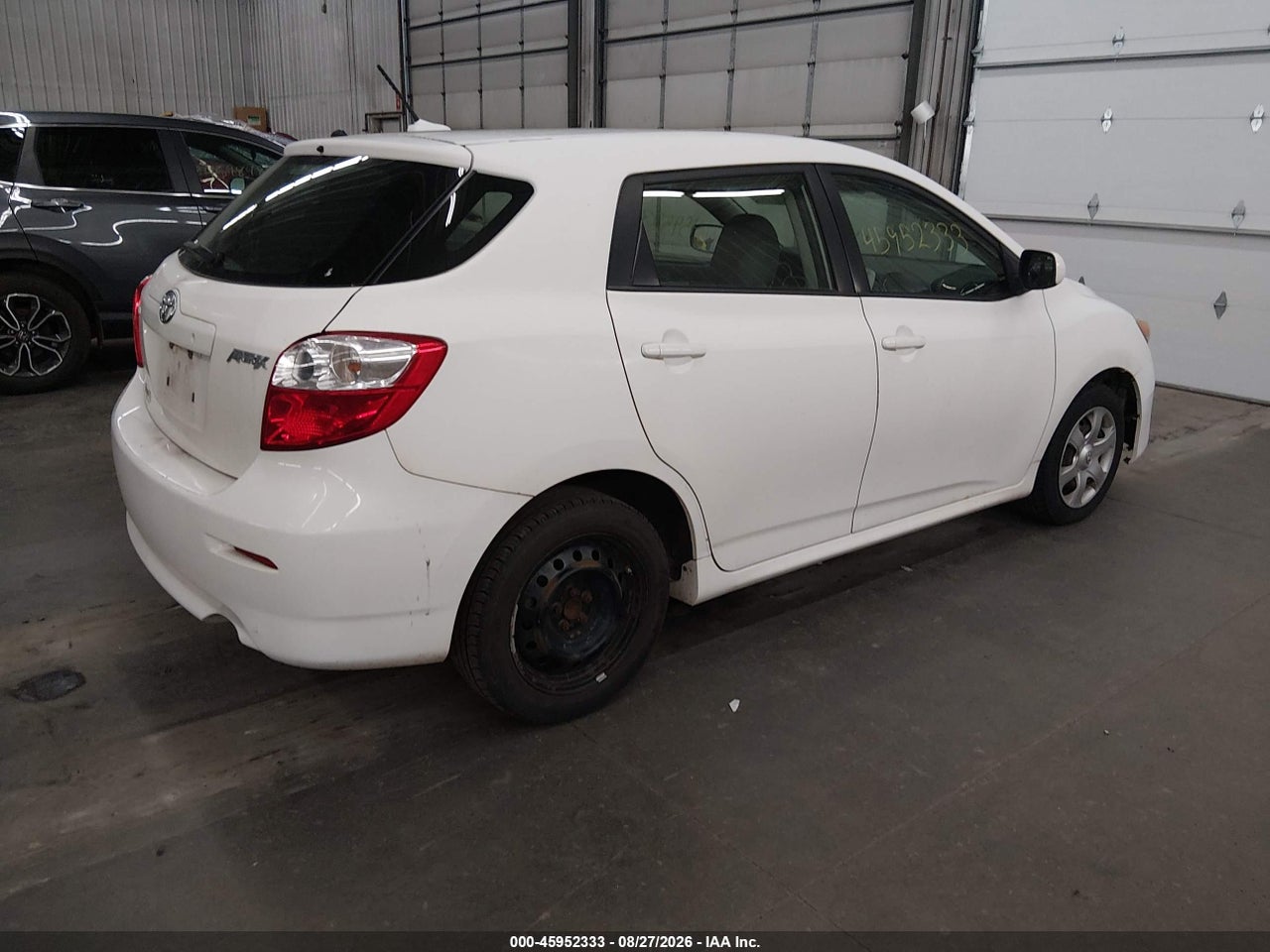 2010 TOYOTA MATRIX · 4/11